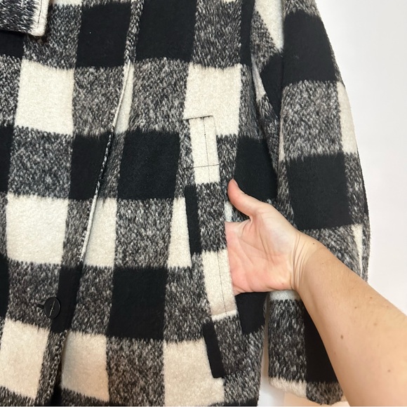 Black and White‎ Checkered Cocoon Coat - Picture 4 of 8